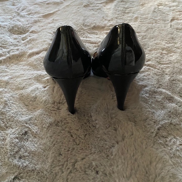 Prada pumps shoes - Picture 3 of 5